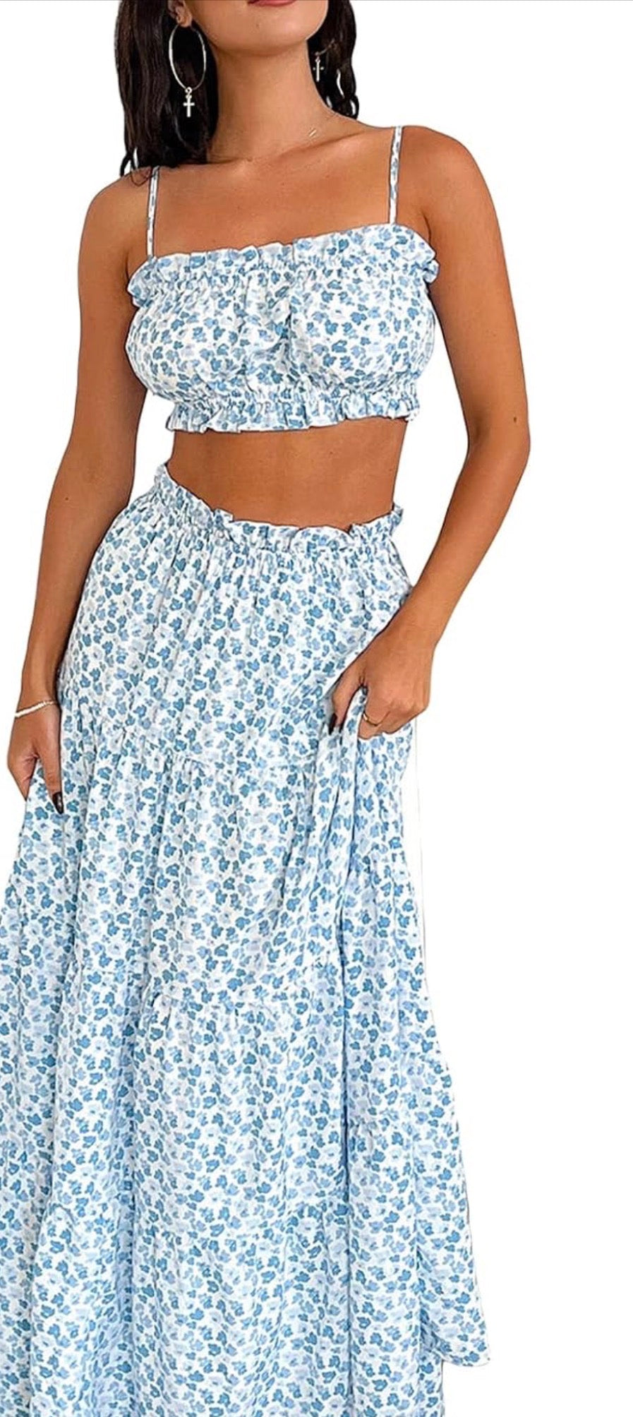 Conjunto Celeste | Top Asimétrico y Falda